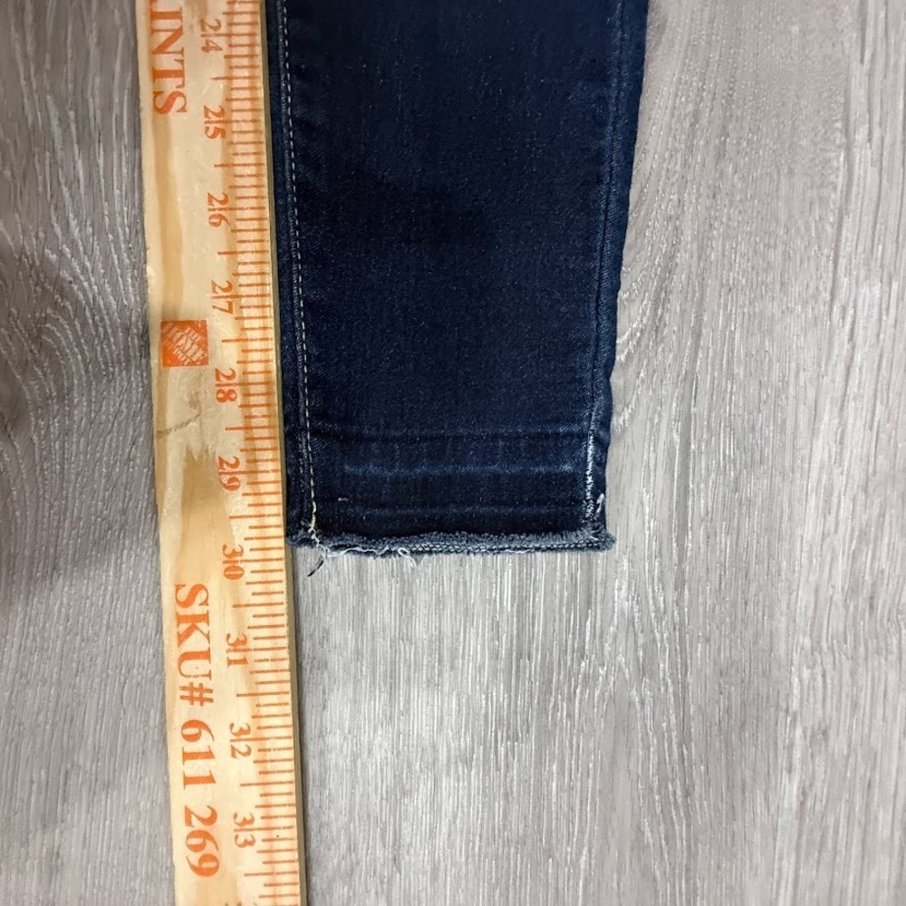 Denizen from Levi's Women's Jegging Dark Wash Size 7 W28 Stretch Skinny Fit - Picture 7 of 7